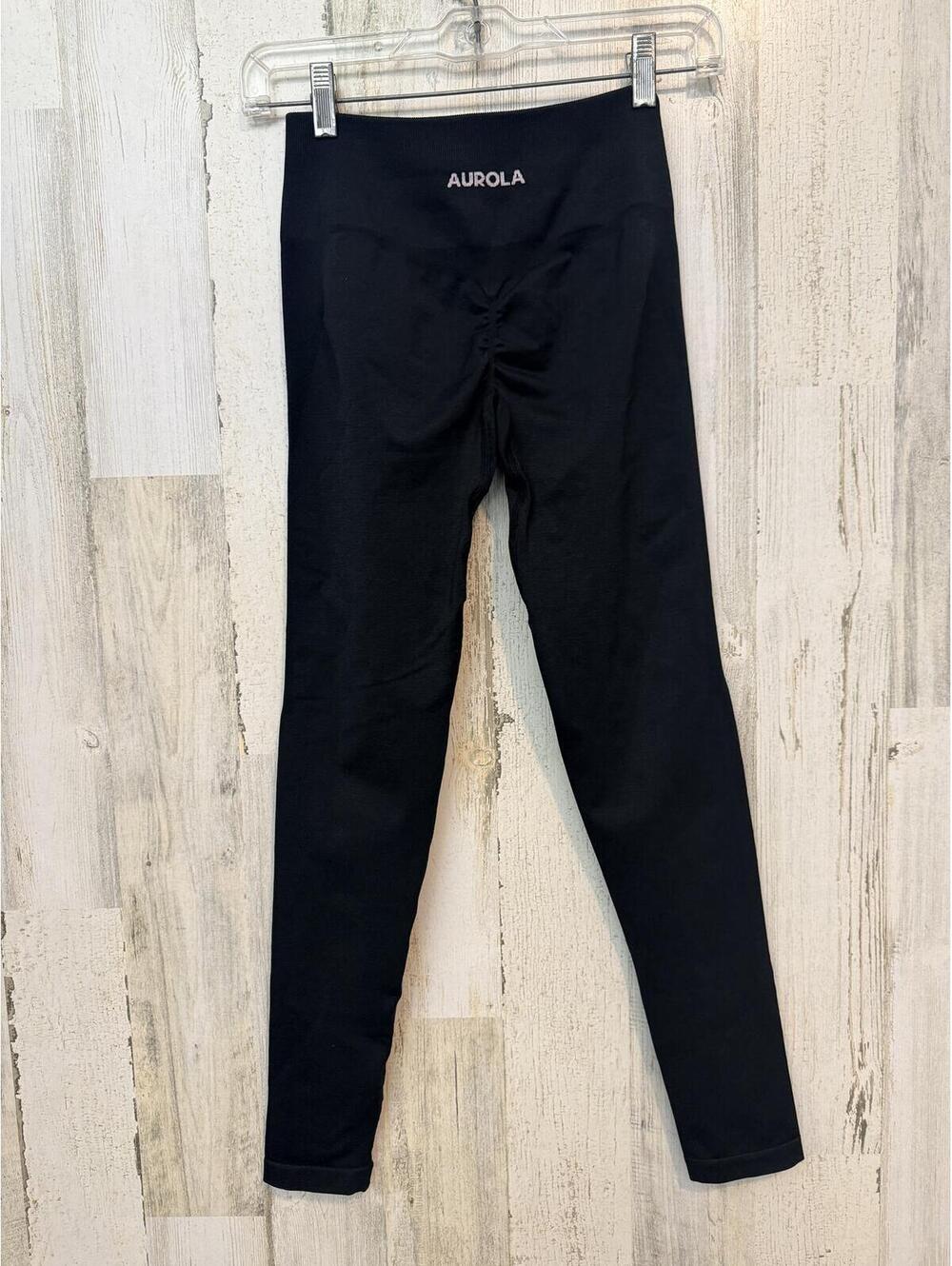 Aurola Women Regular Black High Waist Leggings